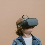 Экологический след цифровых игр и онлайн развлечений в городской среде