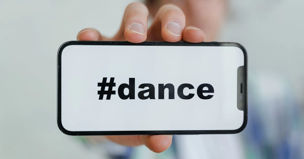 Цифровая экология и онлайн-развлечения в современном городе